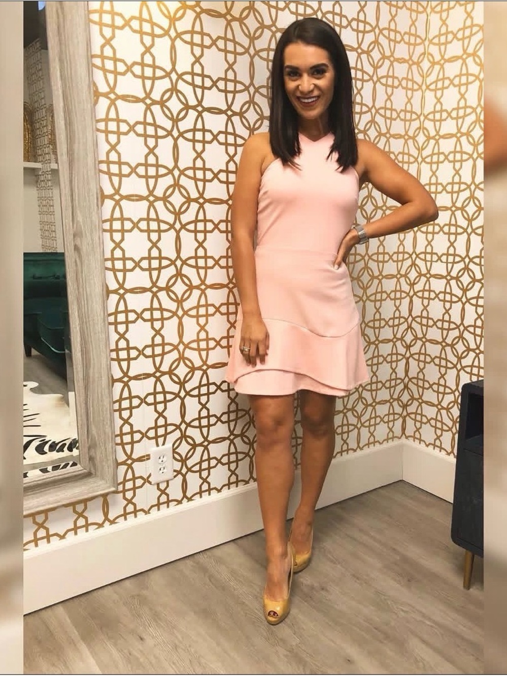 Sleeveless Light Pink Dress with V-Neck
